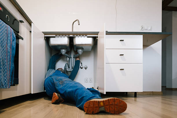 Professional Drain Cleaning technician working in Little River, CA